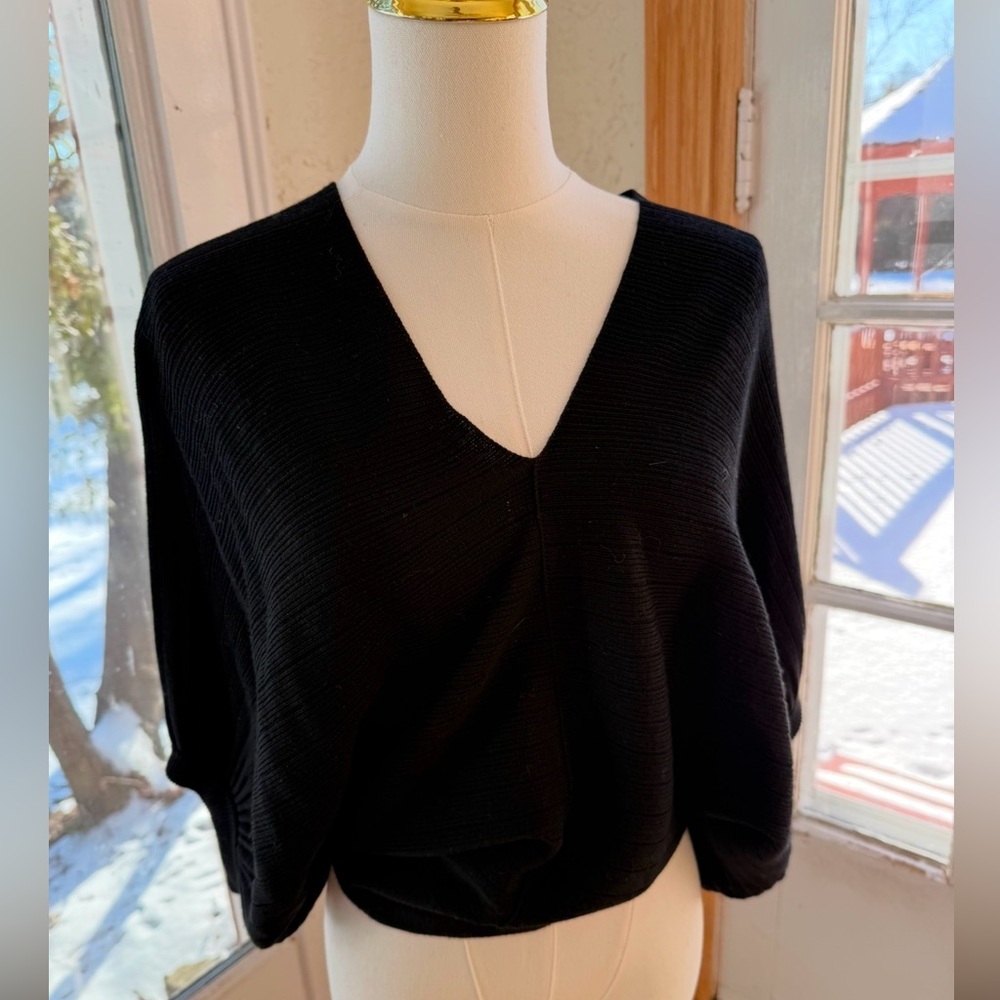 CLUB MONACO Black cute sweater in excellent condition. Worn Once Size M